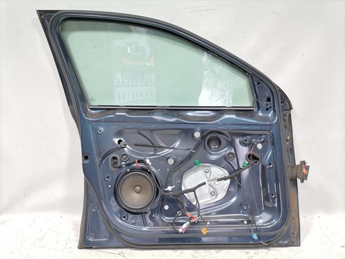 VW Golf 5 1K original T&uuml;r vorn links Beifahrert&uuml;r LC5F Bluegraphit Kombi Variant Bj.2008